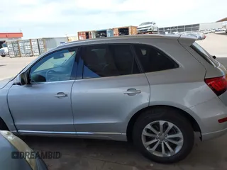 2014 Audi Q5 Premium z VIN WA1CFAFP5EA108342, wystawiony jako IAAI lot #42371378 z przebiegiem 78 602 mil mil oraz . Historia ofert i sprzedaży dostępna na DreamBid. Obrazek 14.