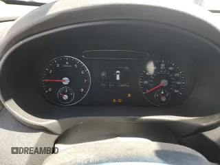 2017 Kia Sorento LX z VIN 5XYPGDA3XHG236574, wystawiony jako Copart lot #56359835 z przebiegiem 105 297 mil mil oraz Szkoda całkowita • Salvage title. Historia ofert i sprzedaży dostępna na DreamBid. Obrazek 9.