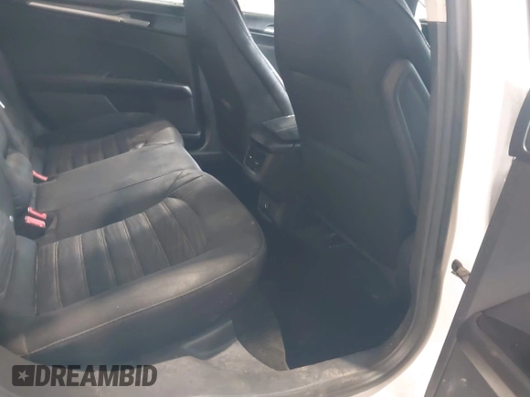 2016 Ford Fusion SE with VIN 1FA6P0H77G5114717, listed as a IAAI auction lot 42166800 with 186,610 mi miles and . Bid and sale history available at DreamBid. Image 8.