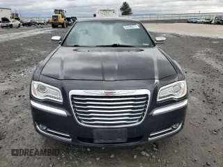 2013 Chrysler 300 C with VIN 2C3CCAKG4DH659709, listed as a Copart auction lot 84390074 with 47,174 mi miles and Salvage Title. Bid and sale history available at DreamBid. Image 5.
