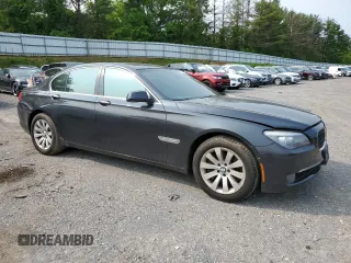 2010 BMW 7 Series 750i xDrive z VIN WBAKC6C51ACL67738, wystawiony jako Copart lot #57118295 z przebiegiem 124 911 mil mil oraz Szkoda całkowita • Salvage title. Historia ofert i sprzedaży dostępna na DreamBid. Obrazek 4.