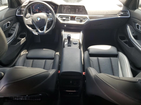 2022 BMW 3 Series 330i with VIN 3MW5R1J04N8C53879, listed as a Copart auction lot 57444544 with 27,972 mi miles and Salvage Title. Bid and sale history available at carsss.com. Image 8.