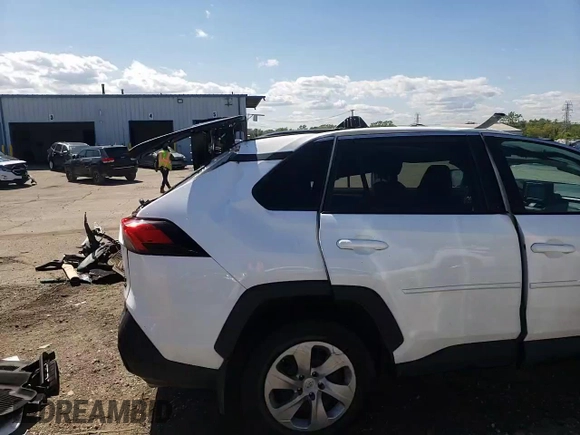 2021 Toyota RAV4 LE with VIN 2T3F1RFV6MC229588, listed as a Copart auction lot 57961865 with 43,652 mi miles and Salvage title. Bid and sale history available at DreamBid. Image 14.