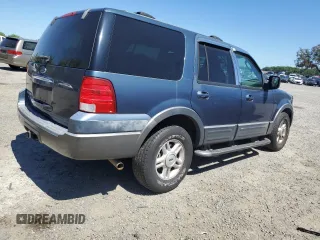 2004 Ford Expedition Special Service with VIN 1FMPU15L14LB12706, listed as a Copart auction lot 49137855 with 118,306 mi miles and Salvage Title. Bid and sale history available at carsss.com. Image 3.