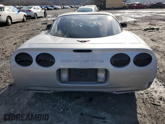 2001 Chevrolet Corvette with VIN 1G1YY22G115108285, listed as a Copart auction lot 87363154 with 57,189 mi miles and Salvage Title. Bid and sale history available at carsss.com. Image 6.