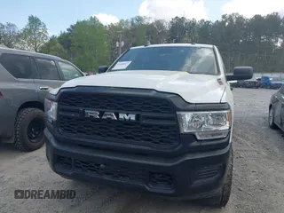 2022 Ram 2500 Tradesman with VIN 3C6UR5HJ3NG202553, listed as a IAAI auction lot 41845647 with 136,738 mi miles and . Bid and sale history available at DreamBid. Image 12.