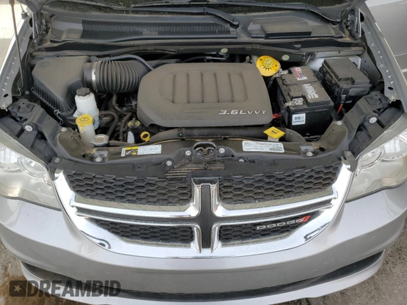 2017 Dodge Grand Caravan SE with VIN 2C4RDGBG7HR568522, listed as a Copart auction lot 49156145 with 119,869 mi miles and Salvage Title. Bid and sale history available at DreamBid. Image 13.