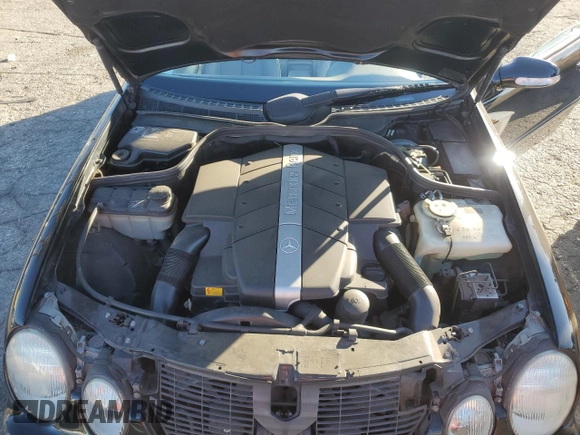2001 Mercedes-Benz CLK 320/430 z VIN WDBLJ70G41F189166, wystawiony jako Copart lot #87976845 z przebiegiem 139 316 mil mil oraz Szkoda całkowita • Salvage title. Historia ofert i sprzedaży dostępna na DreamBid. Obrazek 11.