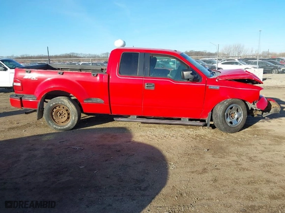 2006 Ford F-150 STX with VIN 1FTRX04WX6KB68730, listed as a IAAI auction lot 41435239 with 191,259 mi miles. Bid and sale history available at carsss.com. Image 14.