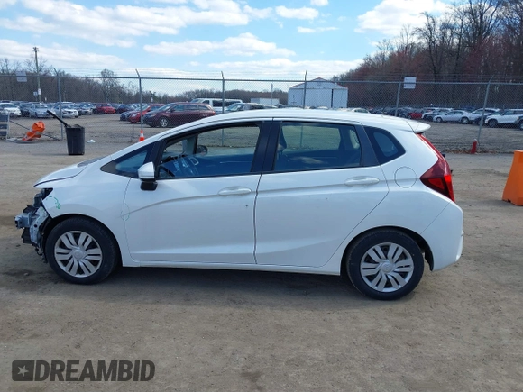 2016 Honda Fit LX with VIN JHMGK5H59GX007518, listed as a IAAI auction lot 41899665 with 68,188 mi miles. Bid and sale history available at carsss.com. Image 14.