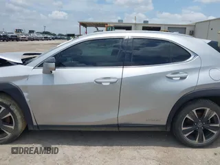 2019 Lexus UX 250h with VIN JTHU9JBH1K2010977, listed as a IAAI auction lot 42403115 with 85,906 mi miles and . Bid and sale history available at DreamBid. Image 15.