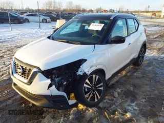 2018 Nissan Kicks S with VIN 3N1CP5CU0JL541030, listed as a IAAI auction lot 41365920 with 38,630 mi miles. Bid and sale history available at carsss.com. Image 2.
