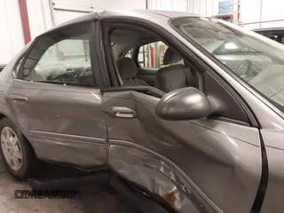 2006 Ford Taurus SE with VIN 1FAFP53U86A113947, listed as a IAAI auction lot 41753927 with 203,867 mi miles. Bid and sale history available at carsss.com. Image 18.