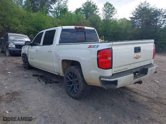 2017 Chevrolet Silverado 1500 LT with VIN 3GCUKRECXHG192702, listed as a IAAI auction lot 41952803 with 1 mi miles. Bid and sale history available at carsss.com. Image 3.