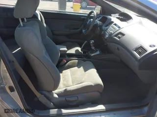 2007 Honda Civic Cpe LX with VIN 2HGFG11637H582827, listed as a IAAI auction lot 41895677 with 237,433 mi miles. Bid and sale history available at carsss.com. Image 5.