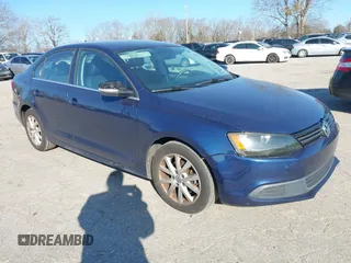 2013 Volkswagen Jetta SE with VIN 3VWDX7AJ7DM208972, listed as a IAAI auction lot 41653416 with 173,386 mi miles and . Bid and sale history available at DreamBid. Image 1.