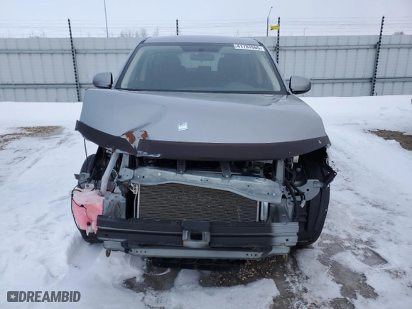 2019 Mitsubishi Outlander ES with VIN JA4AZ2A33KZ610773, listed as a Copart auction lot 41707665 with 100,292 mi miles and Salvage Title. Bid and sale history available at carsss.com. Image 5.