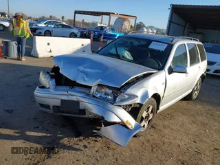 2003 Volkswagen Jetta с VIN WVWSP61J93W584513, выставлен на аукционе IAAI как лот 41361393 с пробегом 390 140 миль миль и . История ставок и продаж доступна на DreamBid. Изображение 6.