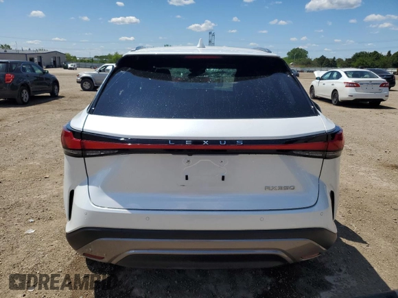 2024 Lexus RX 350 z VIN 2T2BAMBA9RC043964, wystawiony jako Copart lot #58202315 z przebiegiem 7 868 mil mil oraz Szkoda całkowita • Salvage title. Historia ofert i sprzedaży dostępna na DreamBid. Obrazek 6.