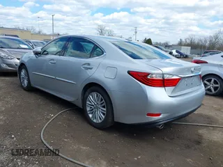 2013 Lexus ES 250 с VIN JTHBK1GG2D2074928, выставлен на аукционе IAAI как лот 41879132 с пробегом 108 932 миль миль и . История ставок и продаж доступна на DreamBid. Изображение 3.