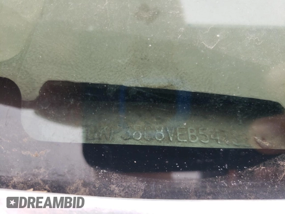 1997 Ford F-350 with VIN 1FDKF38G8VEB54732, listed as a Copart auction lot 50266795 with Not Provided miles and Salvage Title. Bid and sale history available at DreamBid. Image 14.