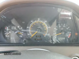 1994 Mercedes-Benz C 220 with VIN WDBHA22E5RF084524, listed as a Copart auction lot 73287364 with 187,541 mi miles and Salvage Title. Bid and sale history available at carsss.com. Image 9.