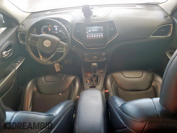 2019 Jeep Cherokee Latitude Plus z VIN 1C4PJLLB0KD160112, wystawiony jako Copart lot #61689185 z przebiegiem 72 019 mil mil oraz Szkoda całkowita • Salvage title. Historia ofert i sprzedaży dostępna na DreamBid. Obrazek 8.