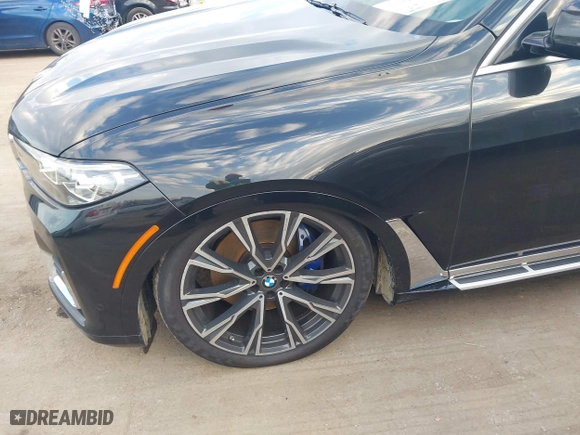 2019 BMW X7 xDrive50i with VIN 5UXCX4C51KLS36907, listed as a IAAI auction lot 41525923 with 75,791 mi miles. Bid and sale history available at carsss.com. Image 18.