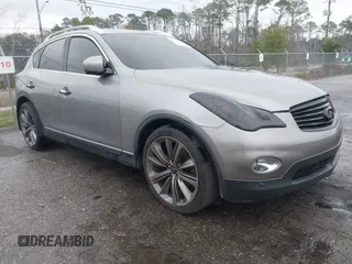 2010 Infiniti EX Journey with VIN JN1AJ0HP4AM703309, listed as a IAAI auction lot 41648768 with 211,743 mi miles. Bid and sale history available at carsss.com. Image 1.