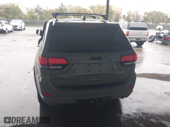 2022 Jeep Grand Cherokee Laredo E z VIN 1C4RJFAG2NC120634, wystawiony jako IAAI lot #41555164 z przebiegiem Nie podano mil oraz . Historia ofert i sprzedaży dostępna na DreamBid. Obrazek 16.
