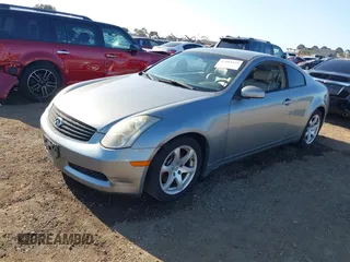 2006 Infiniti G35 with VIN JNKCV54E86M722639, listed as a IAAI auction lot 42003539 with 138,242 mi miles. Bid and sale history available at carsss.com. Image 2.