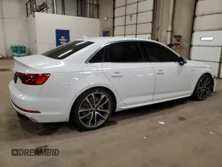 2018 Audi S4 Prestige z VIN WAUC4AF43JA002626, wystawiony jako Copart lot #47585835 z przebiegiem 93 514 mil mil oraz Szkody całkowita. Historia ofert i sprzedaży dostępna na DreamBid. Obrazek 3.