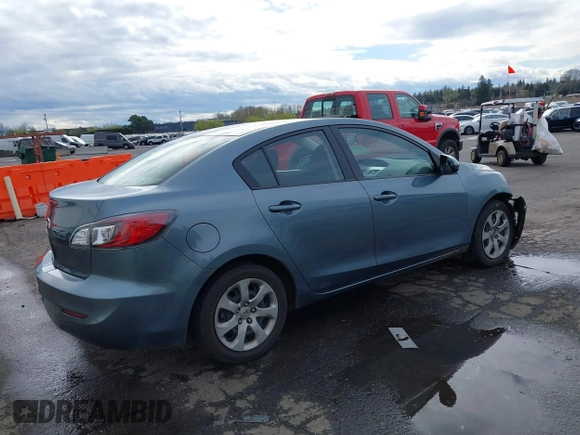 2013 Mazda 3 i SV with VIN JM1BL1TG1D1784364, listed as a IAAI auction lot 41903072 with 45,818 mi miles. Bid and sale history available at carsss.com. Image 4.