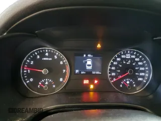 2021 Kia Forte LXS z VIN 3KPF24AD5ME356972, wystawiony jako Copart lot #47266514 z przebiegiem 58 189 mil mil oraz Szkoda całkowita • Salvage title. Historia ofert i sprzedaży dostępna na DreamBid. Obrazek 9.