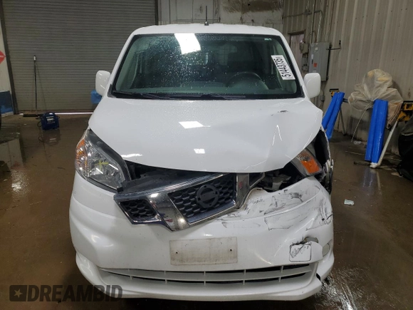 2019 Nissan NV200 SV with VIN 3N6CM0KNXKK701051, listed as a Copart auction lot 51443735 with 126,400 mi miles and Salvage title. Bid and sale history available at DreamBid. Image 5.