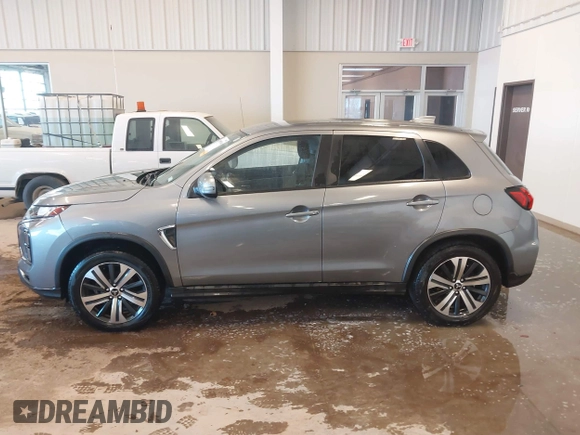 2020 Mitsubishi Outlander Sport SE 2.0 with VIN JA4AP4AU1LU016644, listed as a IAAI auction lot 41009390 with 106,436 mi miles. Bid and sale history available at carsss.com. Image 14.