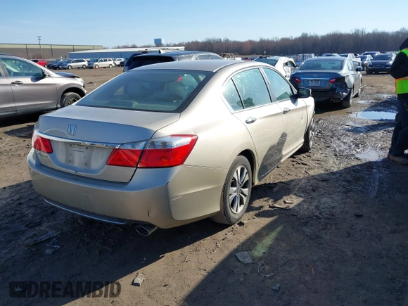 2014 Honda Accord Sedan LX with VIN 1HGCR2F33EA263781, listed as a IAAI auction lot 41822524 with 167,102 mi miles. Bid and sale history available at carsss.com. Image 4.