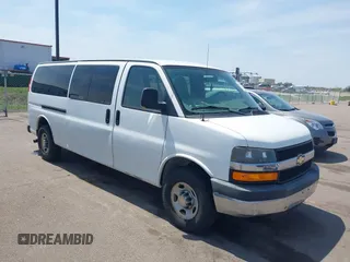 2013 Chevrolet Express Passenger LT with VIN 1GAZG1FG9D1153305, listed as a IAAI auction lot 42182424 with 25,897 mi miles and . Bid and sale history available at DreamBid. Image 1.