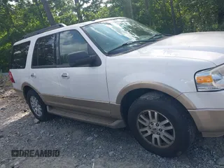 2013 Ford Expedition XLT с VIN 1FMJU1H5XDEF02260, выставлен на аукционе IAAI как лот 42467056 с пробегом 192 201 миль миль и . История ставок и продаж доступна на DreamBid. Изображение 13.