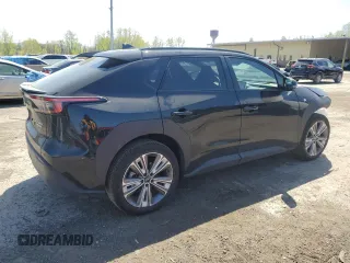 2023 Subaru Solterra Limited z VIN JTMABABA1PA024533, wystawiony jako Copart lot #54735625 z przebiegiem 7604 mil mil oraz Szkody całkowita. Historia ofert i sprzedaży dostępna na DreamBid. Obrazek 3.