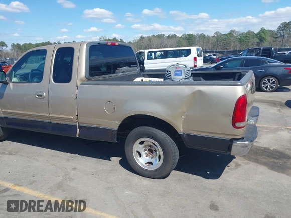 2000 Ford F-150 XL with VIN 1FTRX17L8YNB02069, listed as a IAAI auction lot 41813272 with 279,042 mi miles and . Bid and sale history available at DreamBid. Image 6.