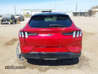 2024 Ford Mustang Mach-E Premium z VIN 3FMTK3SU2RMA02489, wystawiony jako IAAI lot #41826850 z przebiegiem 28 640 mil mil oraz . Historia ofert i sprzedaży dostępna na DreamBid. Obrazek 16.