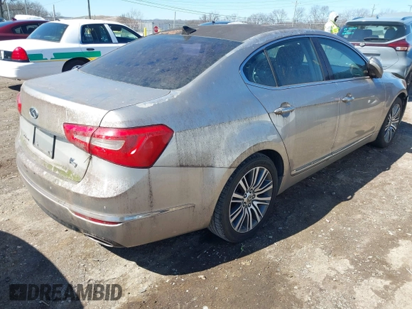 2014 Kia Cadenza Premium with VIN KNALN4D79E5141721, listed as a IAAI auction lot 41749662 with Not Provided miles. Bid and sale history available at carsss.com. Image 4.