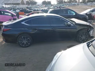 2023 Lexus ES with VIN 58ADA1C10PU026937, listed as a IAAI auction lot 41924903 with 135,947 mi miles. Bid and sale history available at carsss.com. Image 14.