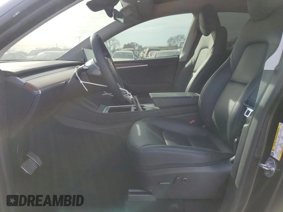2024 Tesla Model Y with VIN 7SAYGDED5RF105278, listed as a Copart auction lot 44376125 with 12,693 mi miles and Salvage Title. Bid and sale history available at DreamBid. Image 7.
