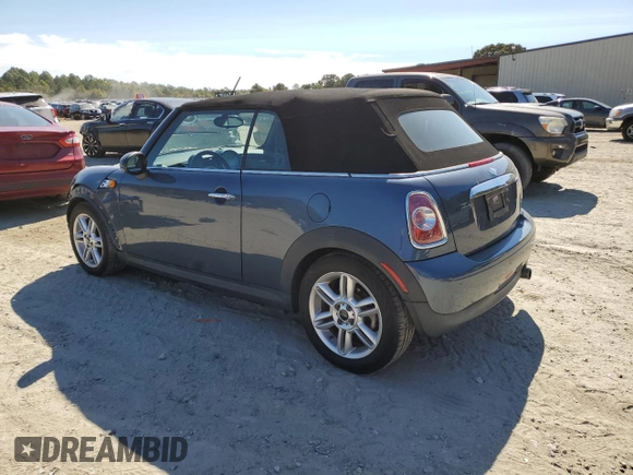 2011 MINI Convertible z VIN WMWZN3C54BTZ78386, wystawiony jako Copart lot #75247934 z przebiegiem 55 875 mil mil oraz Szkoda całkowita • Salvage title. Historia ofert i sprzedaży dostępna na DreamBid. Obrazek 2.