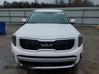 2024 Kia Telluride LX with VIN 5XYP24GC3RG467730, listed as a Copart auction lot 85728044 with 19,806 mi miles and Salvage title. Bid and sale history available at DreamBid. Image 5.