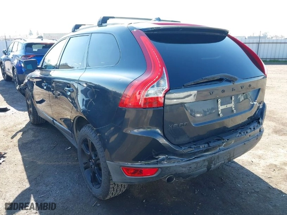 2012 Volvo XC60 3.0L with VIN YV4902DZ5C2328242, listed as a IAAI auction lot 41428920 with NaN miles. Bid and sale history available at carsss.com. Image 3.