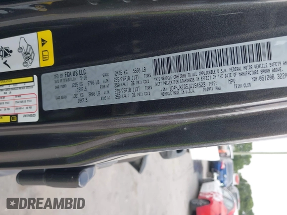 2018 Jeep Wrangler Unlimited Sahara z VIN 1C4HJXEG5JW194523, wystawiony jako IAAI lot #42056557 z przebiegiem 71 141 mil mil oraz . Historia ofert i sprzedaży dostępna na DreamBid. Obrazek 9.