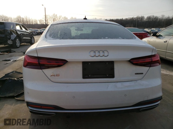 2021 Audi A5 Sportback Premium Plus z VIN WAUCBCF50MA020175, wystawiony jako Copart lot #41751465 z przebiegiem Nie podano mil oraz Szkoda całkowita • Salvage title. Historia ofert i sprzedaży dostępna na DreamBid. Obrazek 6.